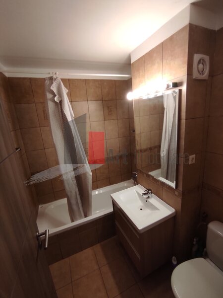 Trei camere de inchiriat zona Metrou Dristor